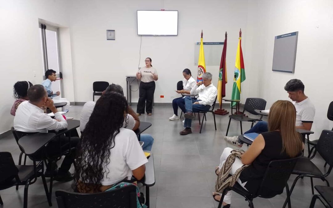 Tolipaz en los municipios de Chaparral y Planadas analizando la articulación de la agenda de desarrollo y paz y los planes de desarrollo municipales.