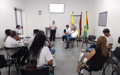 Tolipaz en los municipios de Chaparral y Planadas analizando la articulación de la agenda de desarrollo y paz y los planes de desarrollo municipales.